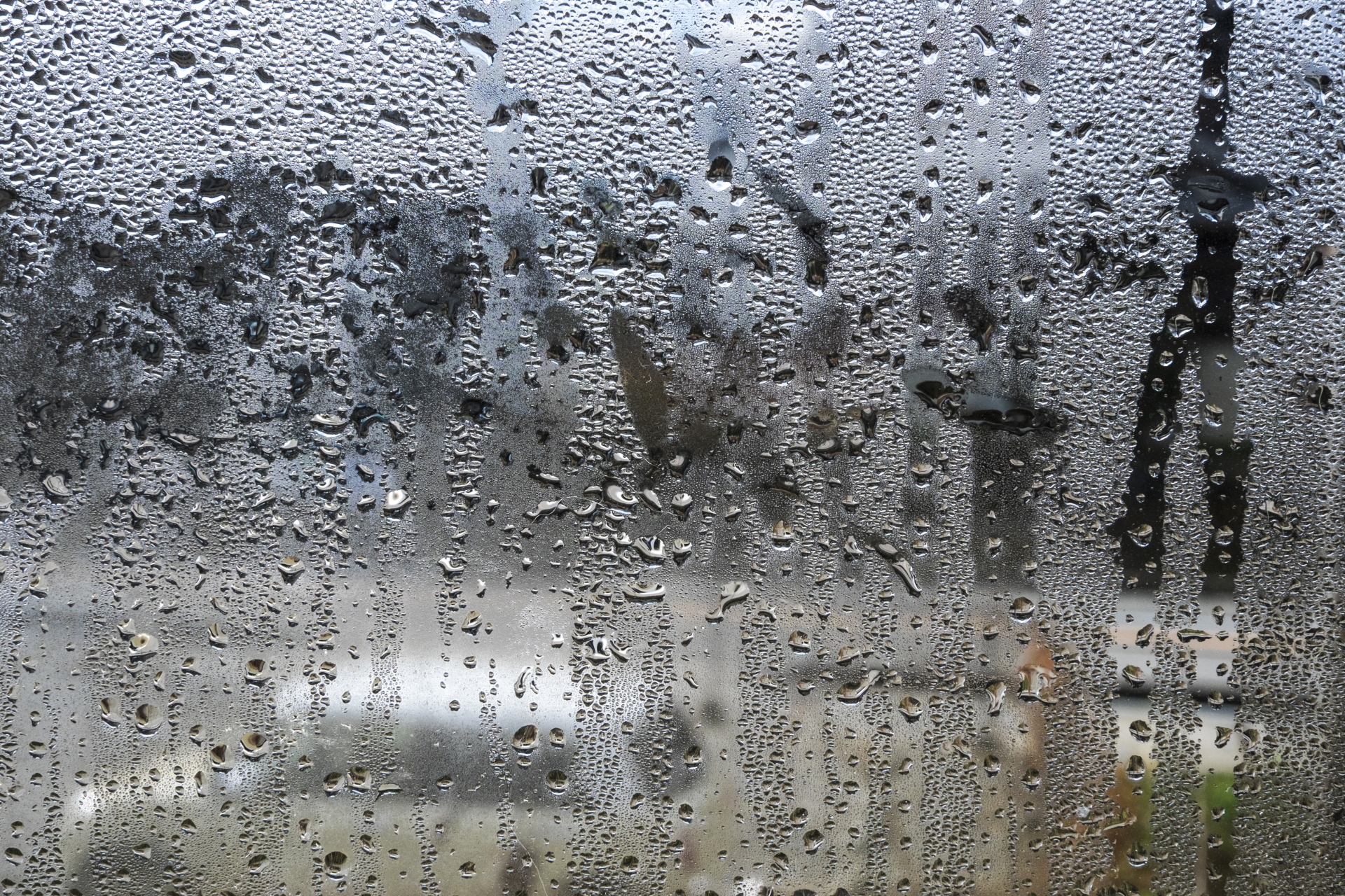 曇り止めをしててもレンズが曇るのはなぜ?|アイメガネ